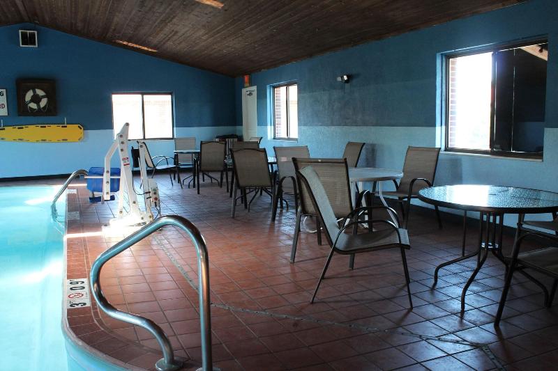 Bellevue Hotel & Suites image