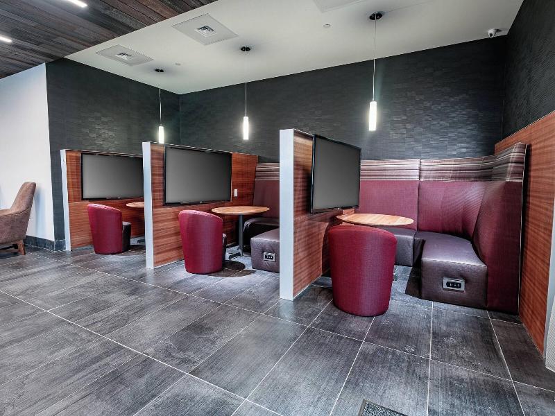 Courtyard By Marriott Toledo West