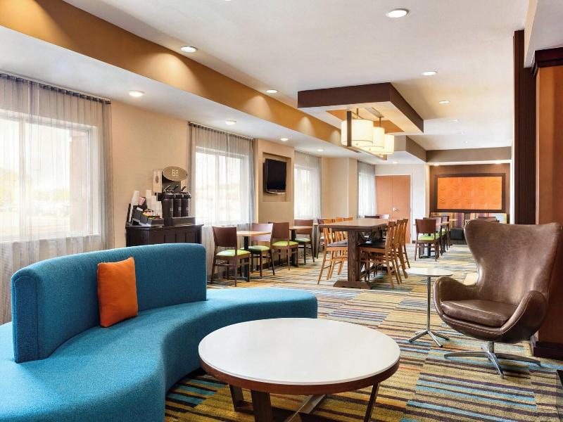 Fairfield Inn & Suites Toledo Maumee