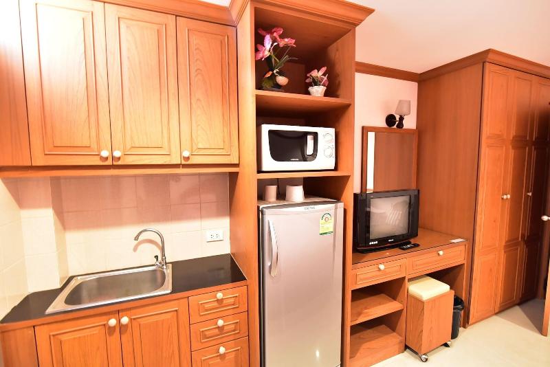 Thip's House image