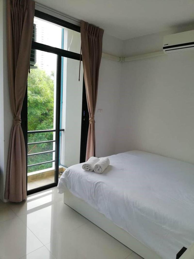Baan Der Bruyn image