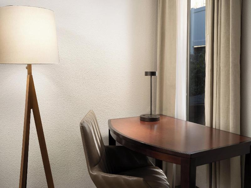 Residence Inn By Marriott Seattle Bellevue image