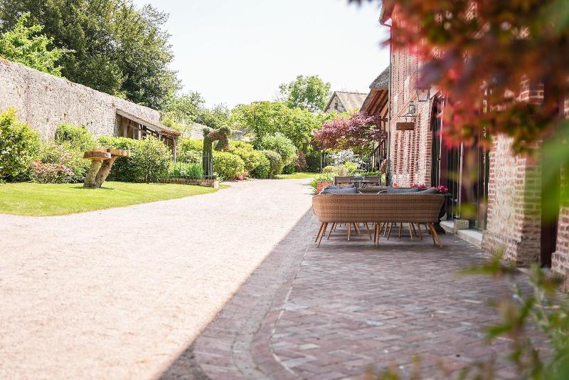 Le Clos de Grâce image