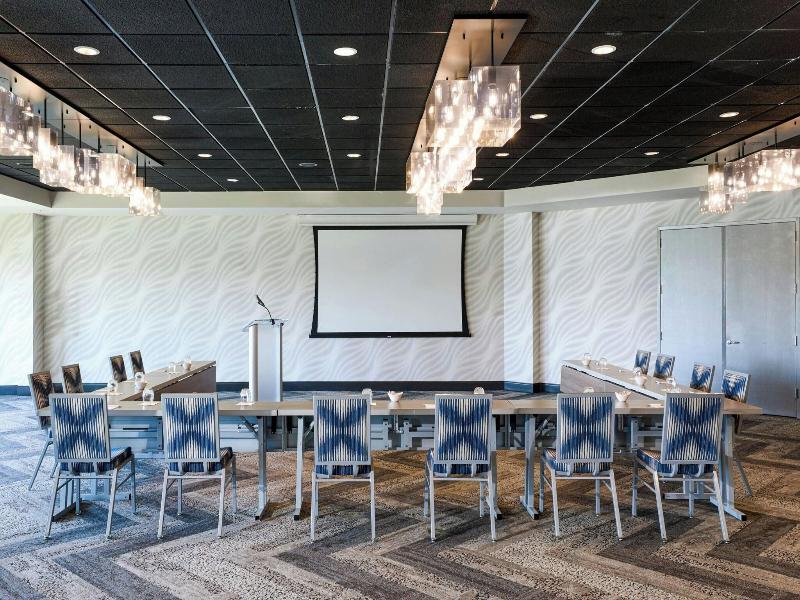Aloft Ocean City image