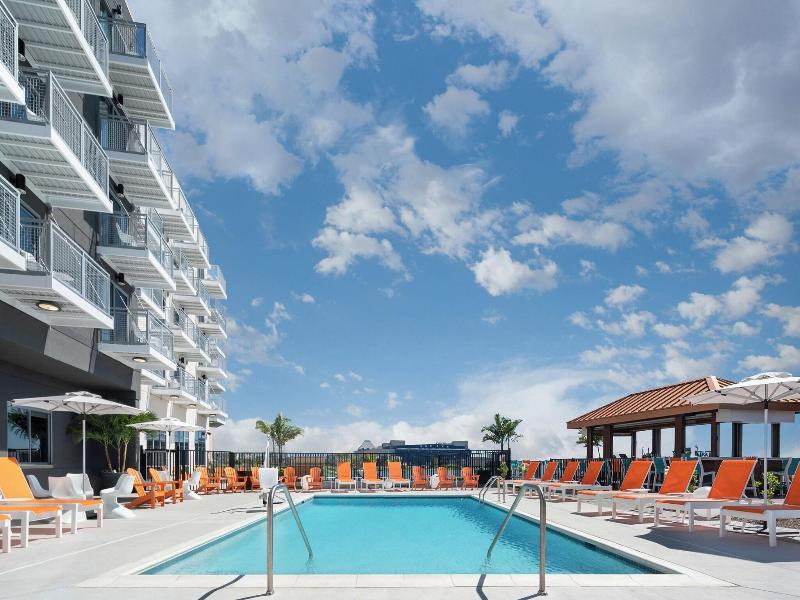 Aloft Ocean City image