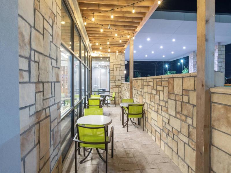 SpringHill Suites by Marriott Dallas McKinney/Alle image