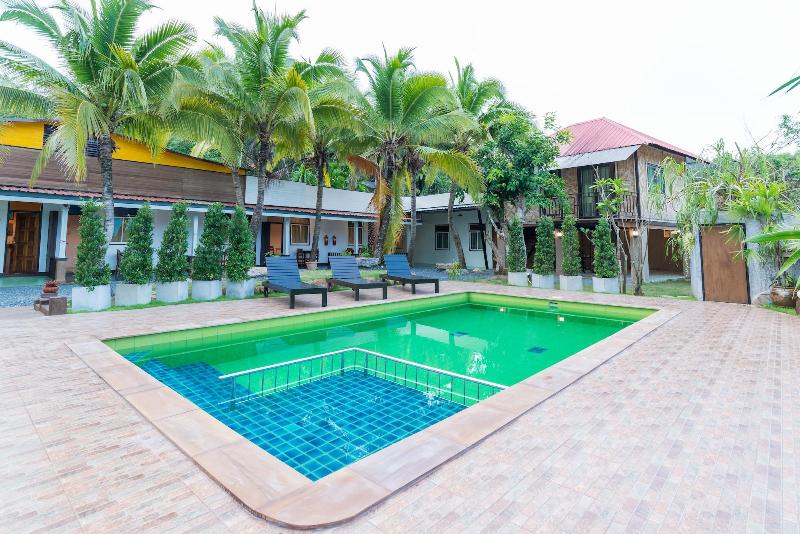 Aonang Privacy Resort image