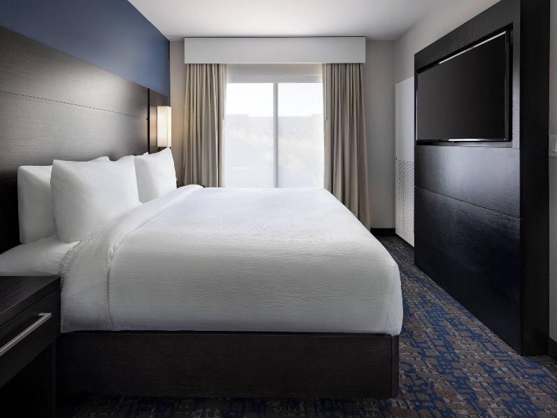 Residence Inn Scottsdale Salt River image