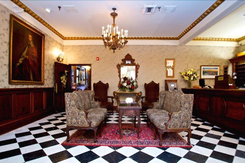 Le Richelieu In The French Quarter image