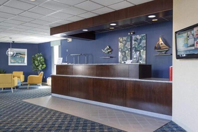 Seaport Inn & Marina image