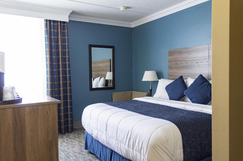 Seaport Inn & Marina image
