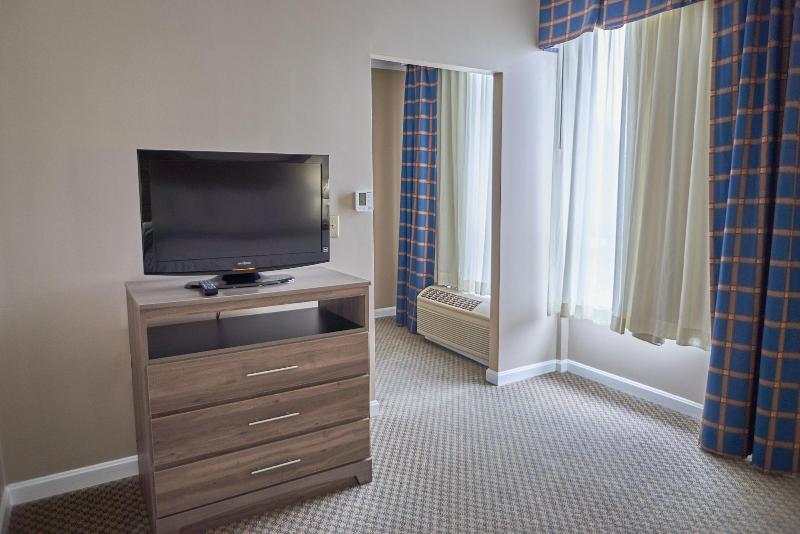 Seaport Inn & Marina image