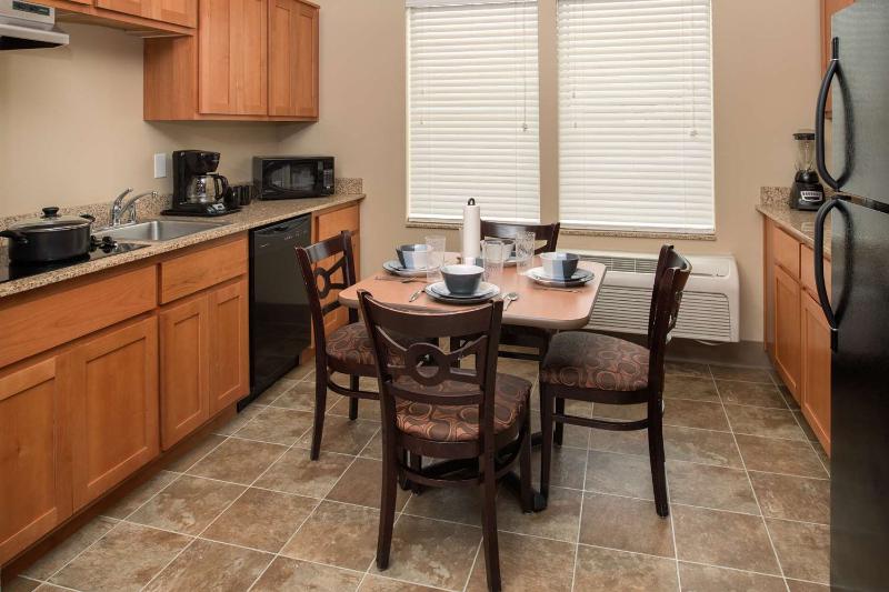 Surestay Plus By Best Western Kennewick Tri-Cities image
