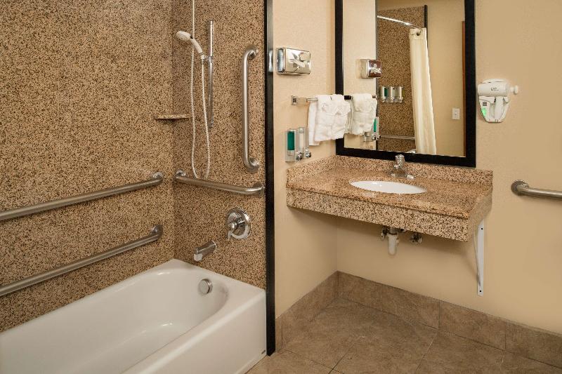 Surestay Plus By Best Western Kennewick Tri-Cities image