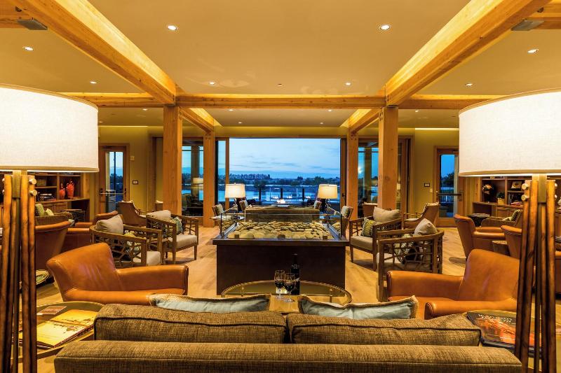 The Lodge At Columbia Point image