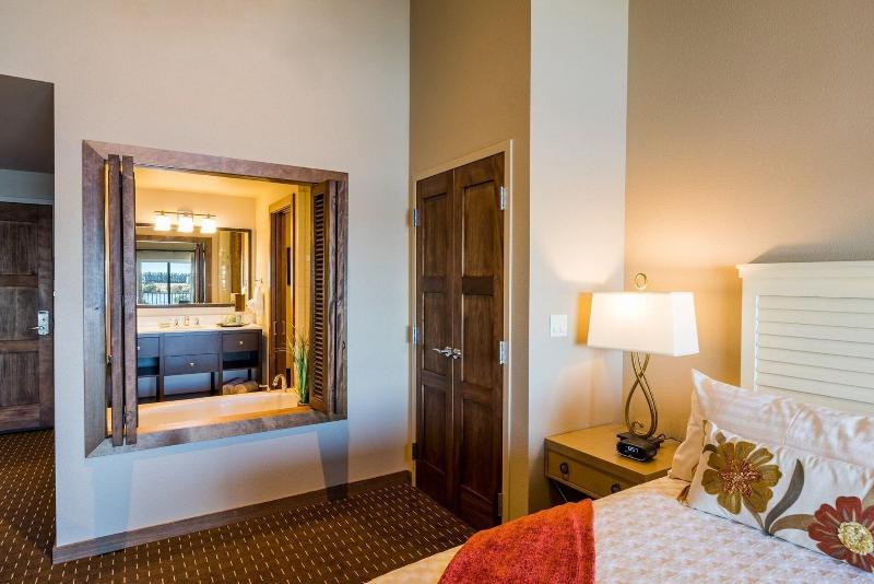 The Lodge At Columbia Point image
