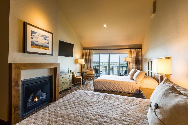 The Lodge At Columbia Point image