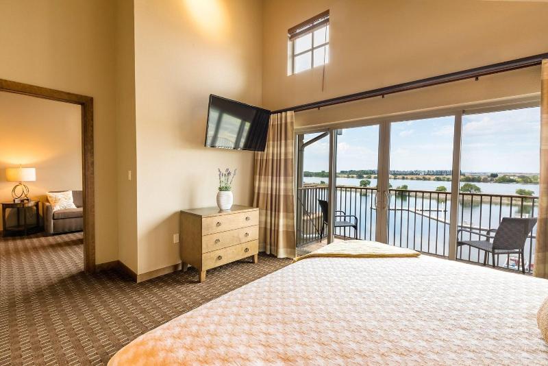 The Lodge At Columbia Point image