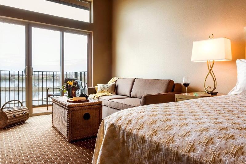 The Lodge At Columbia Point image