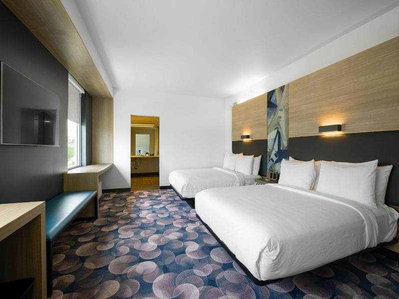 Aloft Austin Airport image