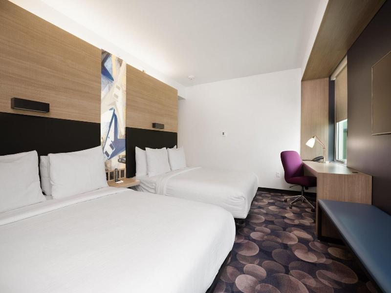 Aloft Austin Airport image