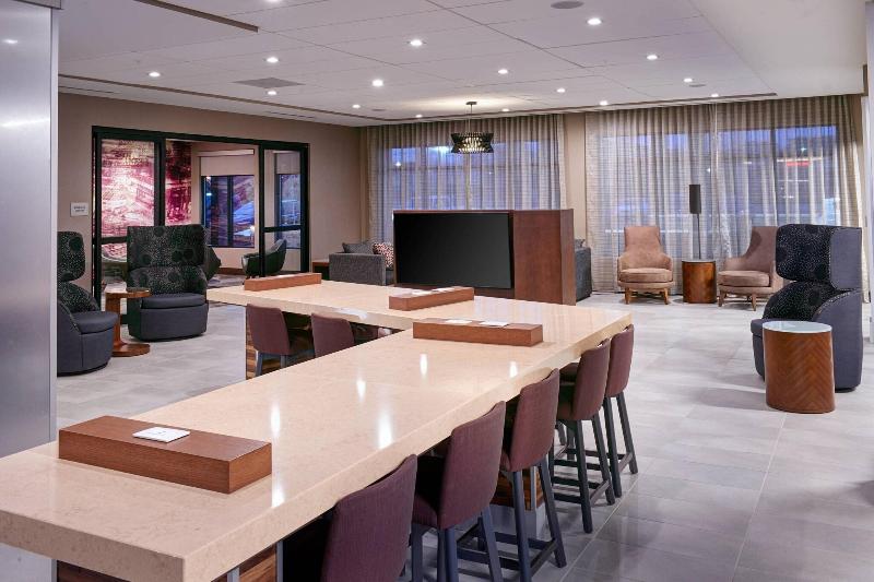Courtyard By Marriott Jackson image
