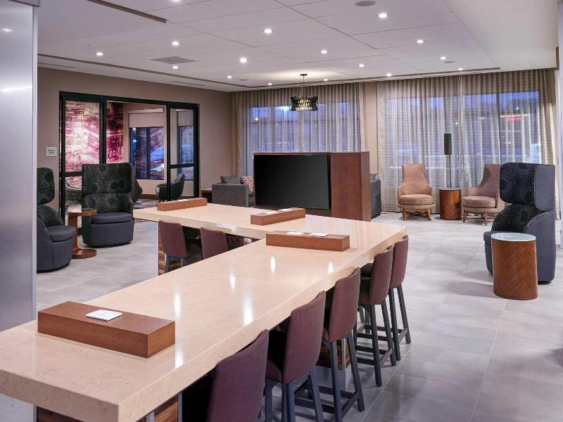 Courtyard By Marriott Jackson