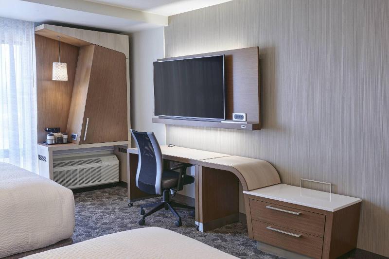 Courtyard By Marriott Jackson image