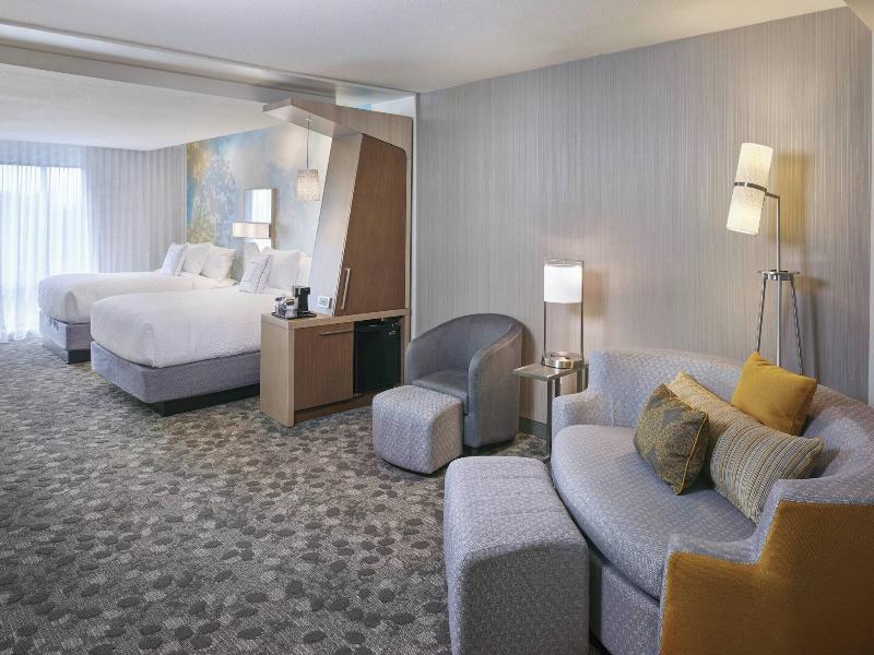 Courtyard By Marriott Jackson image