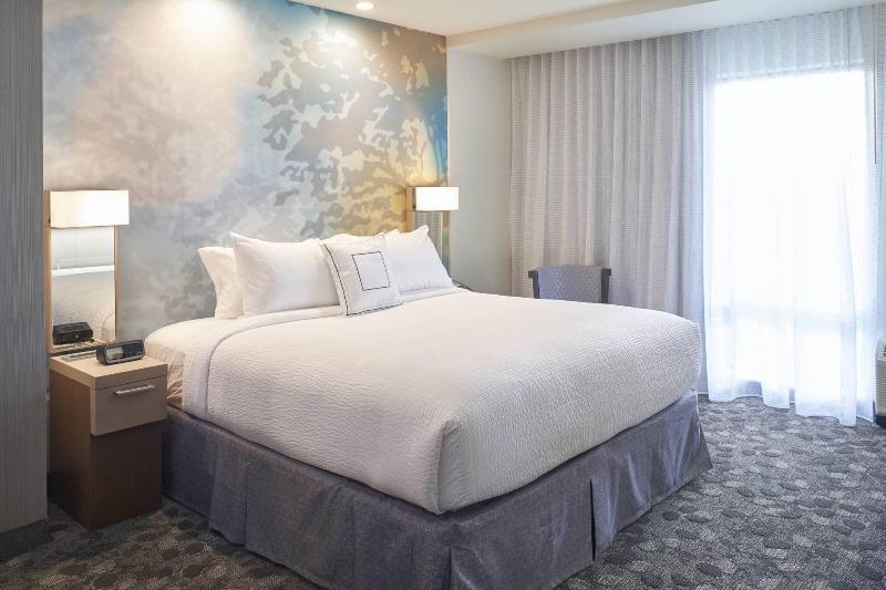 Courtyard By Marriott Jackson image