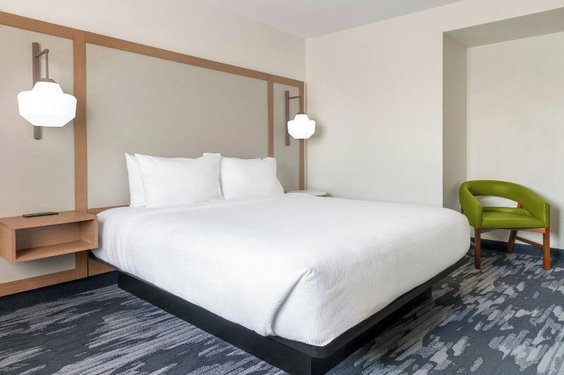 Fairfield Inn & Suites Jackson image