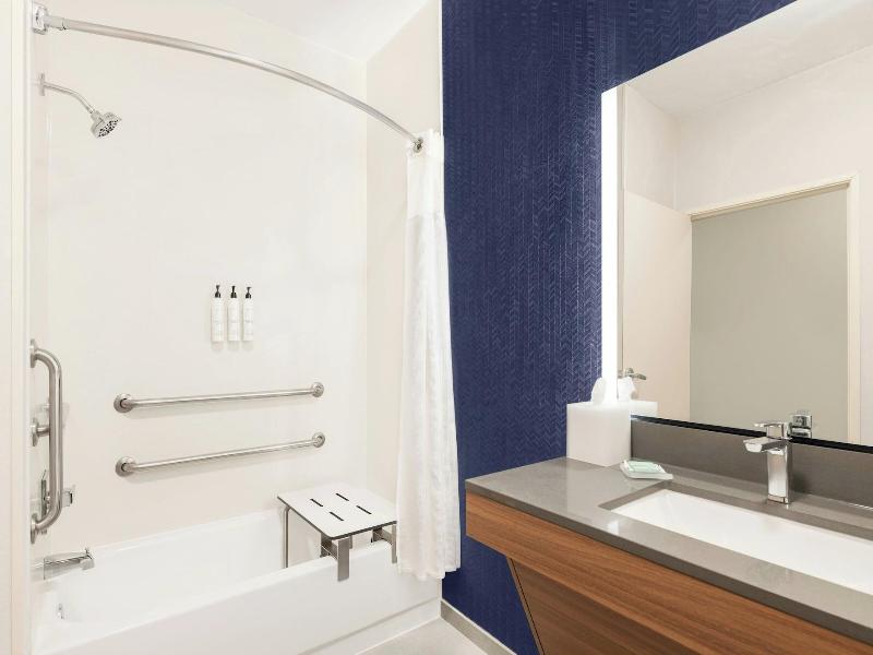 Fairfield Inn & Suites Jackson image