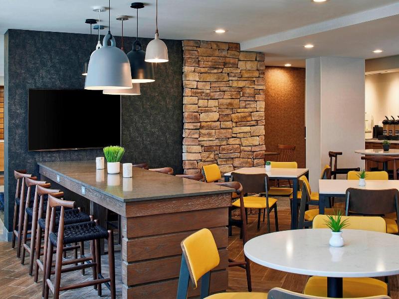 Fairfield Inn & Suites by Marriott Albany Airport image