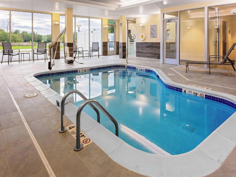Fairfield Inn & Suites by Marriott Queensbury Glen image