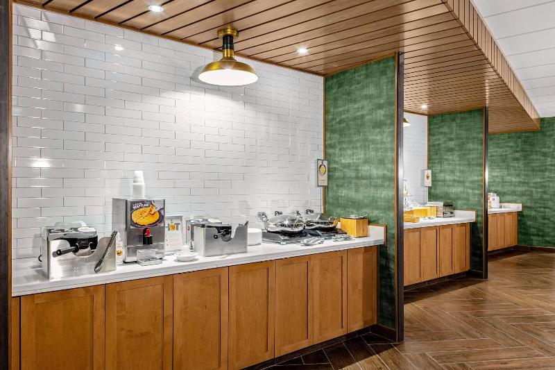 Fairfield Inn & Suites by Marriott Queensbury Glen image