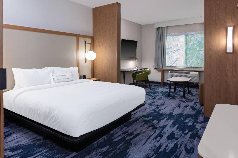 Fairfield Inn & Suites by Marriott Queensbury Glen image
