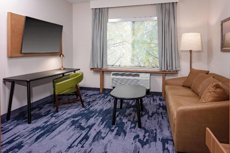 Fairfield Inn & Suites by Marriott Queensbury Glen image