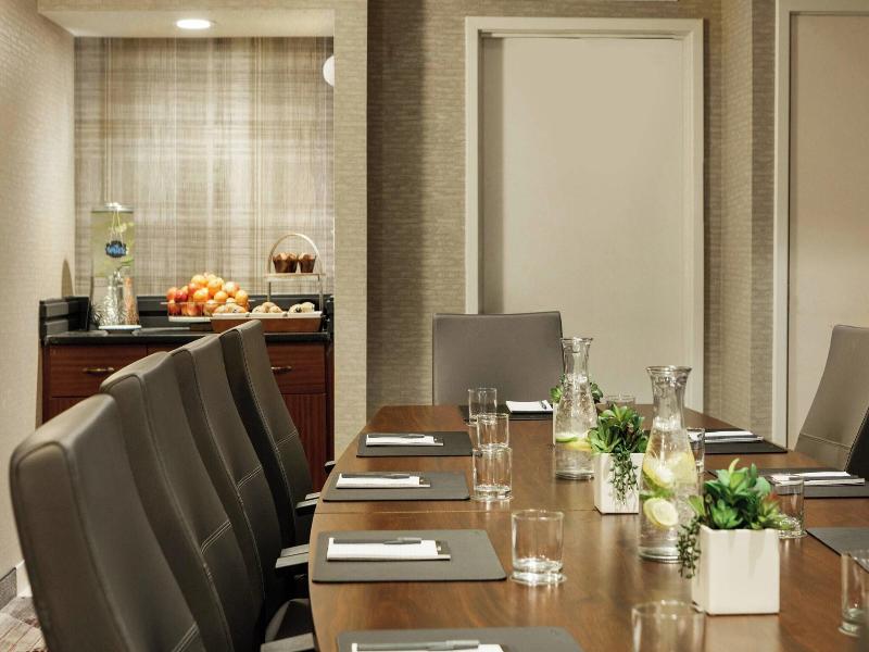 Courtyard By Marriott Harrisonburg