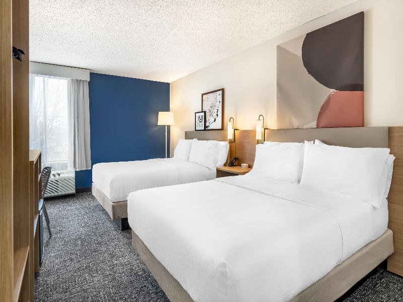 Spark by Hilton Roanoke Airport image