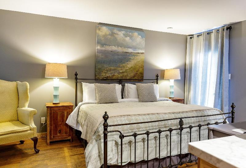 The Inn At Warm Springs image