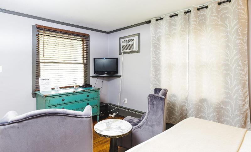 The Inn At Warm Springs image