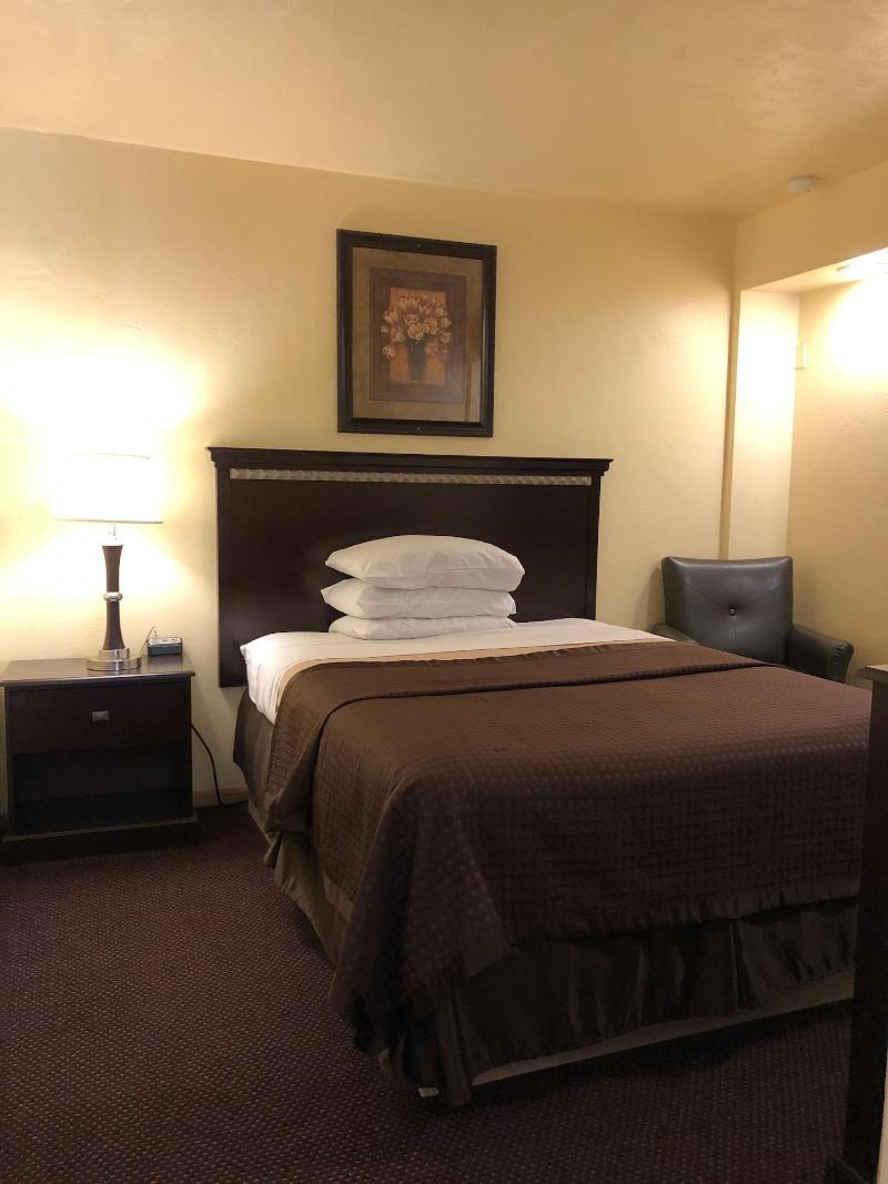 Valueinn Motel image