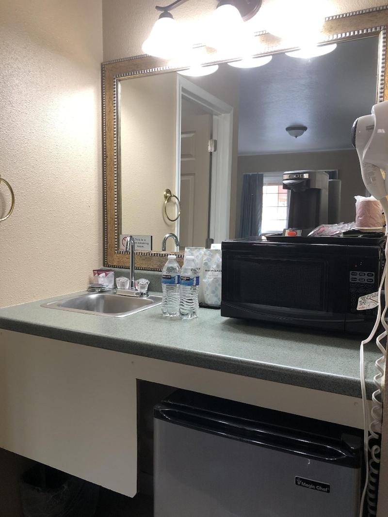 Valueinn Motel image