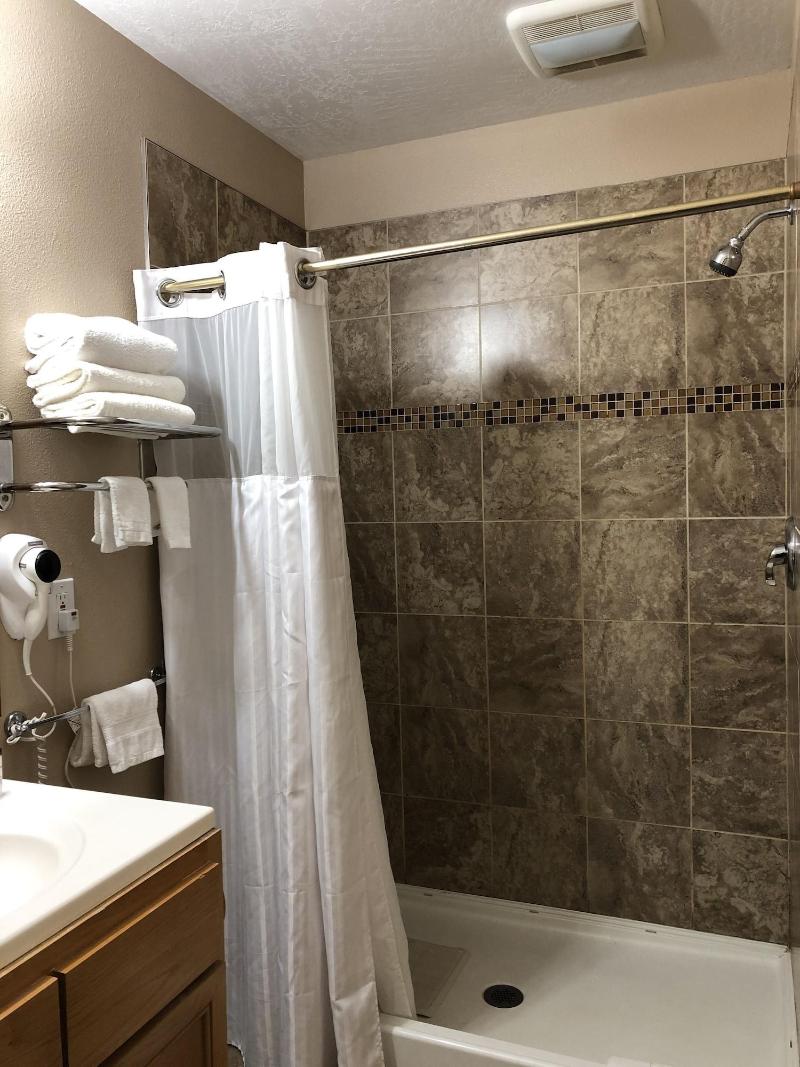 Valueinn Motel image