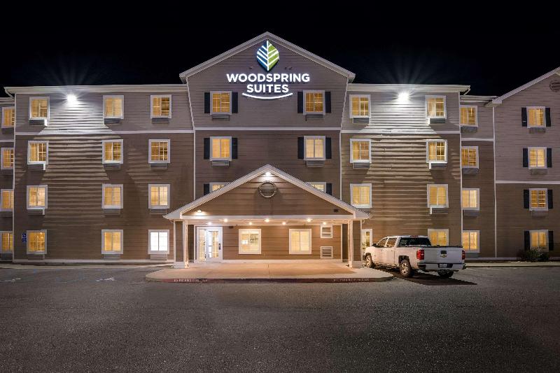 Woodspring Suites Hobbs — general view
