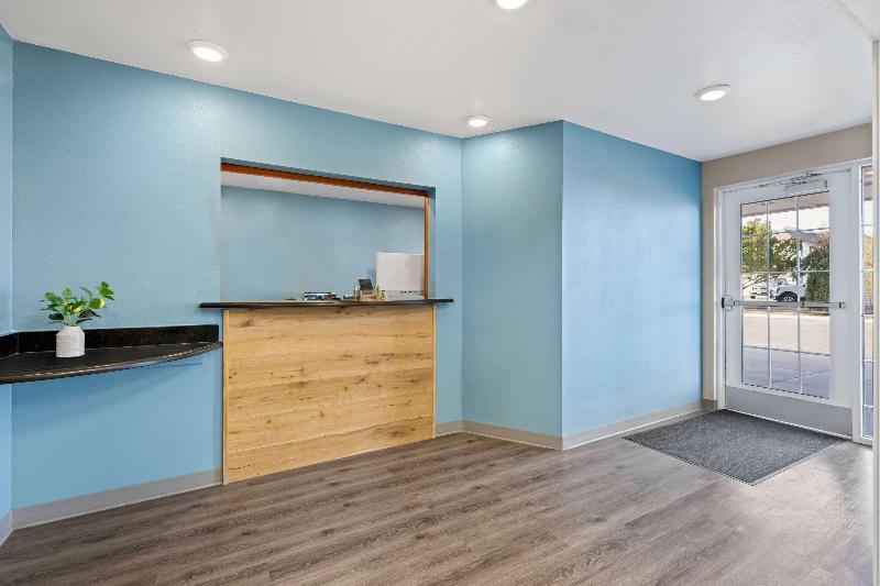 Woodspring Suites Hobbs