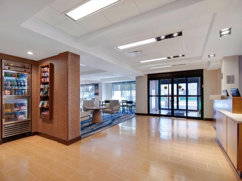 Fairfield Inn & Suites by Marriott Rochester West/ image
