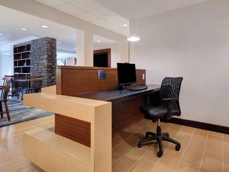 Fairfield Inn & Suites by Marriott Rochester West/ image