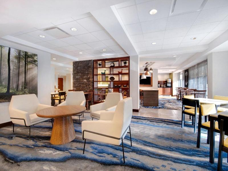 Fairfield Inn & Suites by Marriott Rochester West/ image