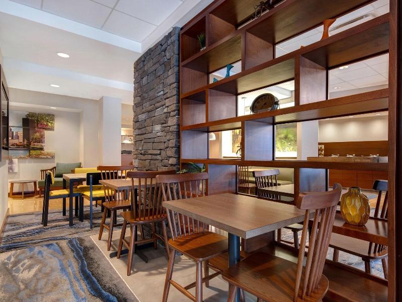 Fairfield Inn & Suites by Marriott Rochester West/ image